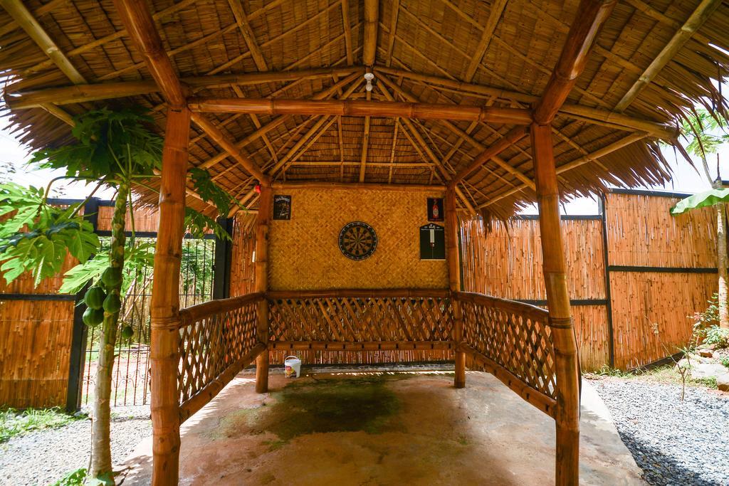 Hilltop Pool And Villa Puerto Princesa Ngoại thất bức ảnh