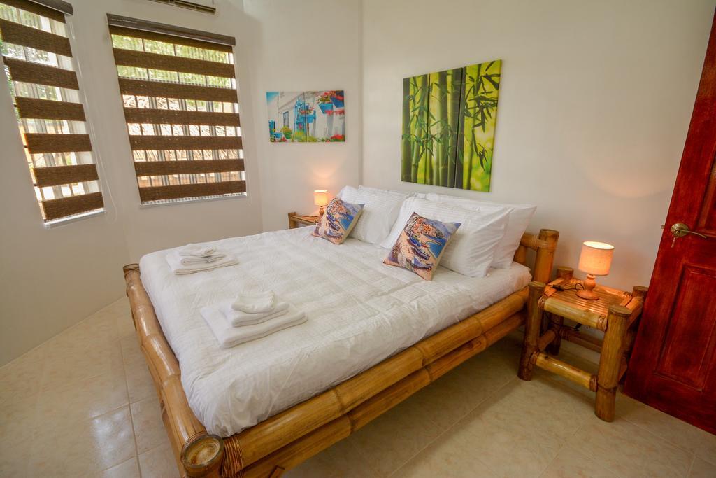 Hilltop Pool And Villa Puerto Princesa Ngoại thất bức ảnh