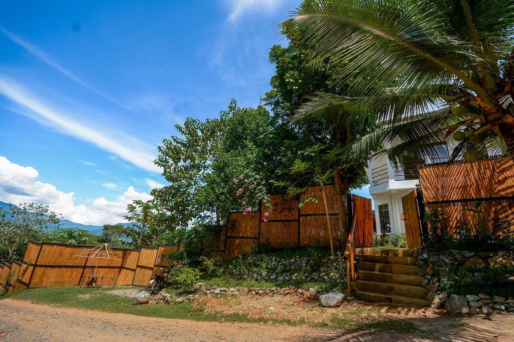 Hilltop Pool And Villa Puerto Princesa Ngoại thất bức ảnh