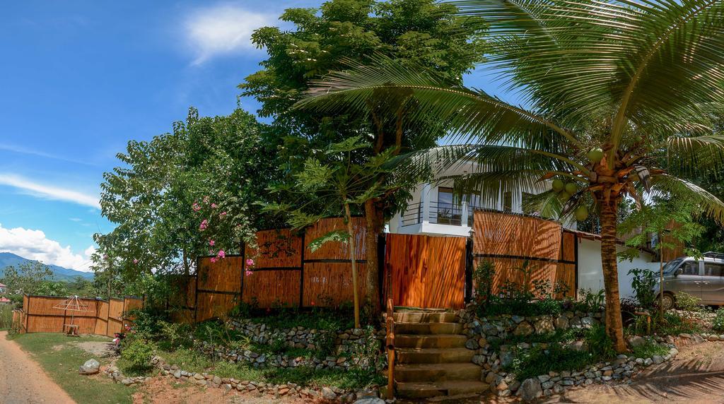 Hilltop Pool And Villa Puerto Princesa Ngoại thất bức ảnh